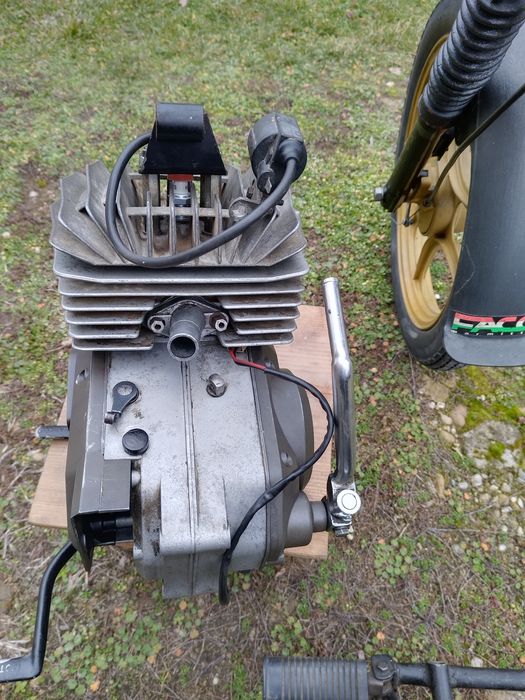 Motor moped minarelli de 49cc, 4 viteze ,perfect functional.