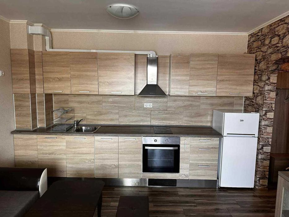 Дава се под наем Двустаен апартамент в Пловдив, Христо Смирненски - 65 кв.м за 325 € - Снимка #2