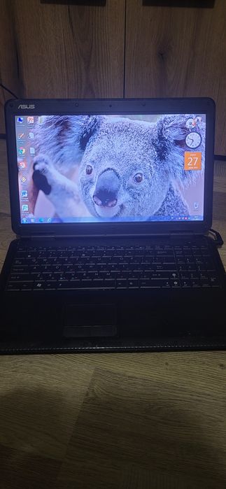 Продавам Лаптоп Asus