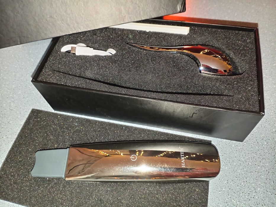 Массажёр-очиститель ультразвуковой