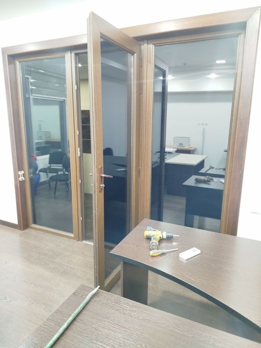 Akfa rom 2.40 boyi eni 2.74 ideal b/u yechip qoyilgan ideal sfatli rom