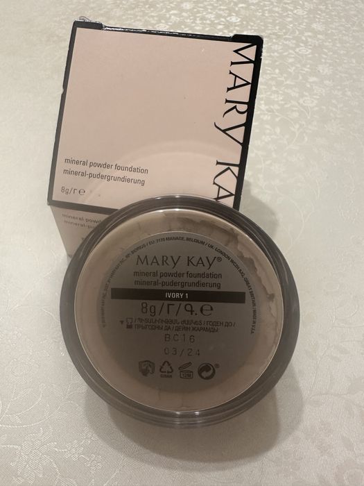 Продам пудру МЭРИ КЭЙ
