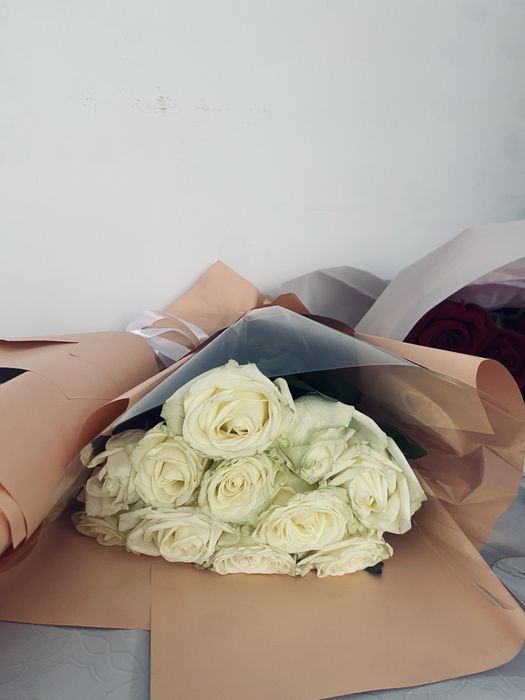 Роза-15000тг,  все-5000тг