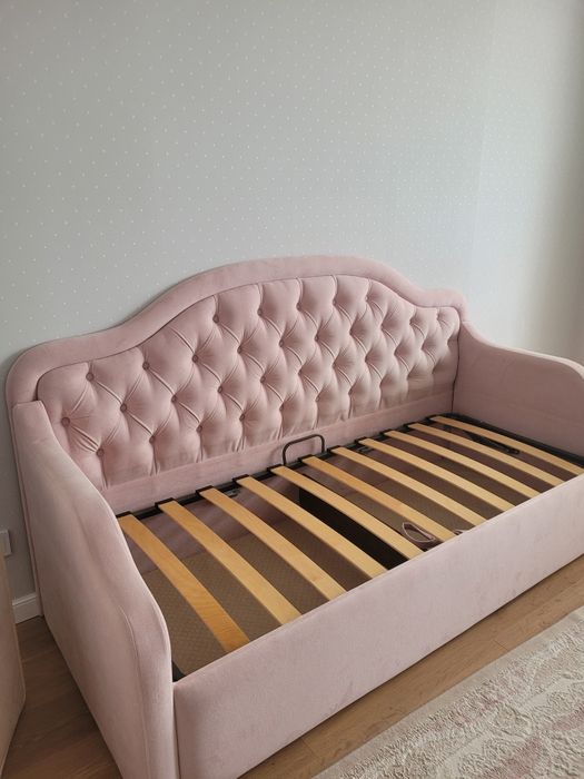 Диван кровать с матрасом