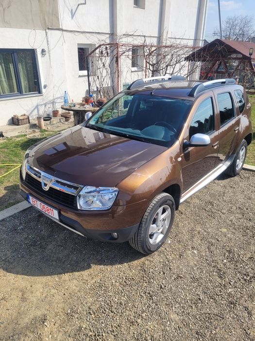 Dacia Duster 1.6 benzina , an fab 2011