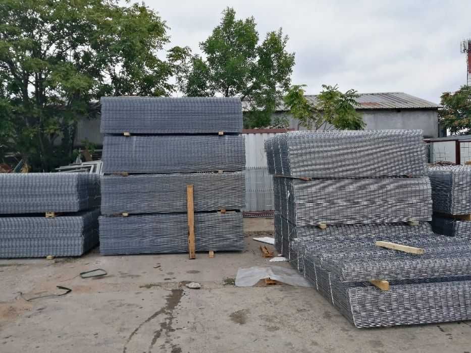 plasa/ panou bordurat /TEAVA/ STALP 3.5-4.9MM/Zincat /Verde/Gri