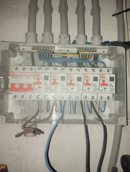 Услуги электрика