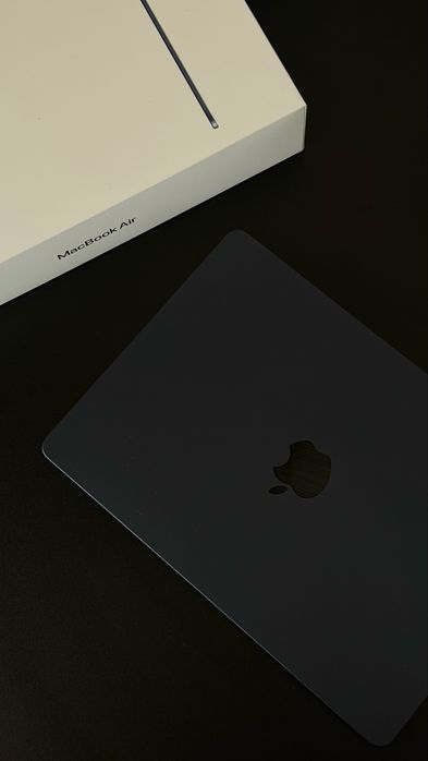 MacBook Air M4 256GB – ca nou, GARANTIE, 100% baterie