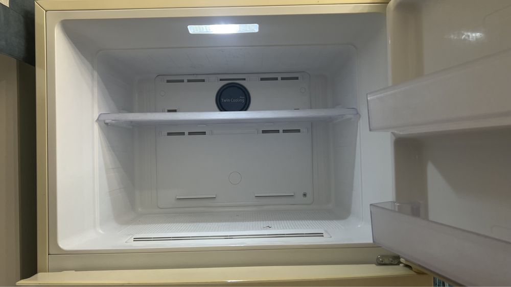 Холодильник Samsung RT53K6510EF