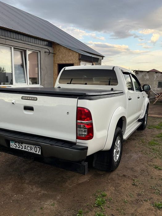 Продам Toyota hilux