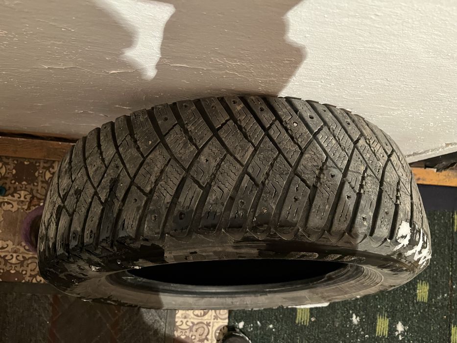 Зимние шины Goodyear