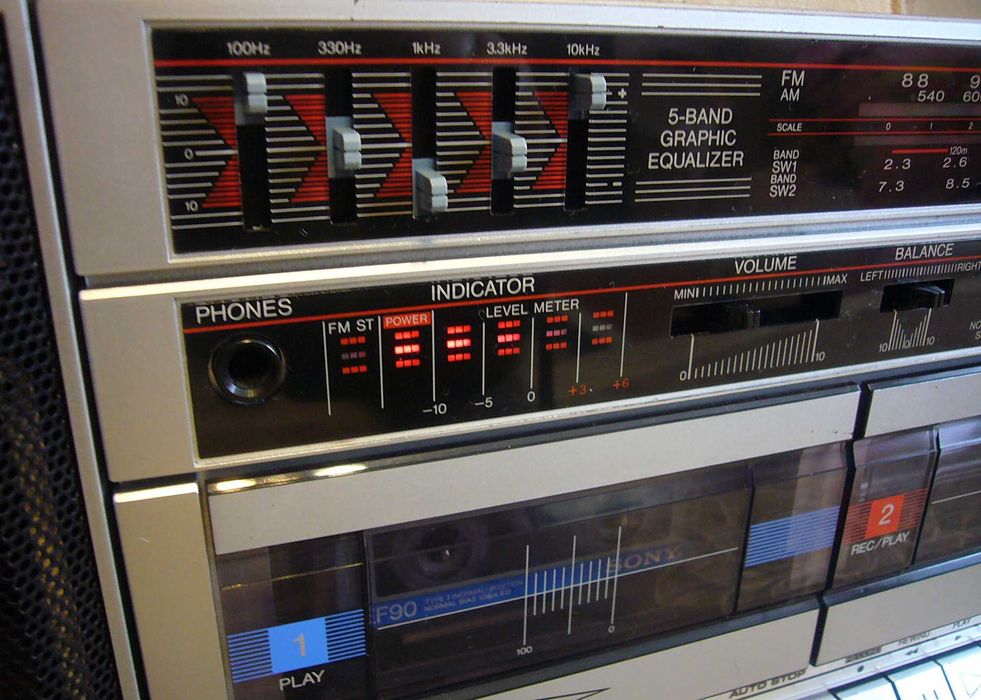 продам Sharp gf-560z(d) под восстановление