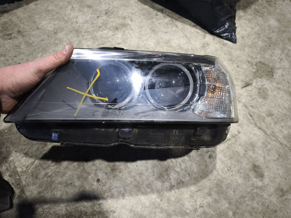 Far faruri stanga dreapta bixenon adaptive BMW X3 F25 2013