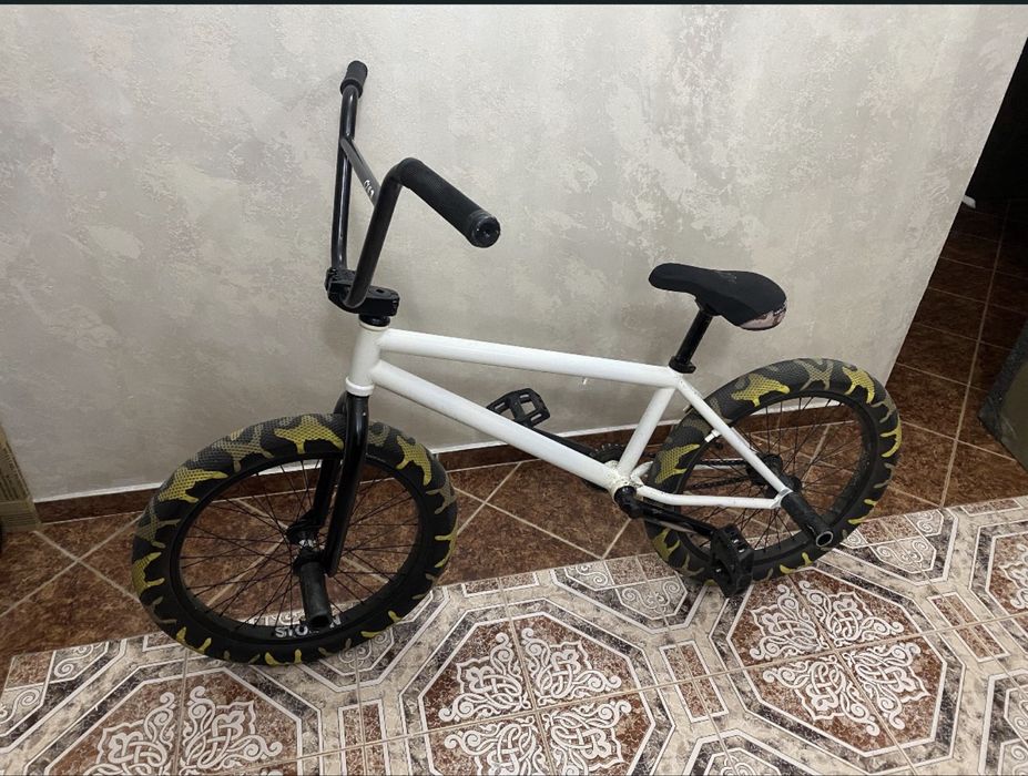 Custom BMX 20.75