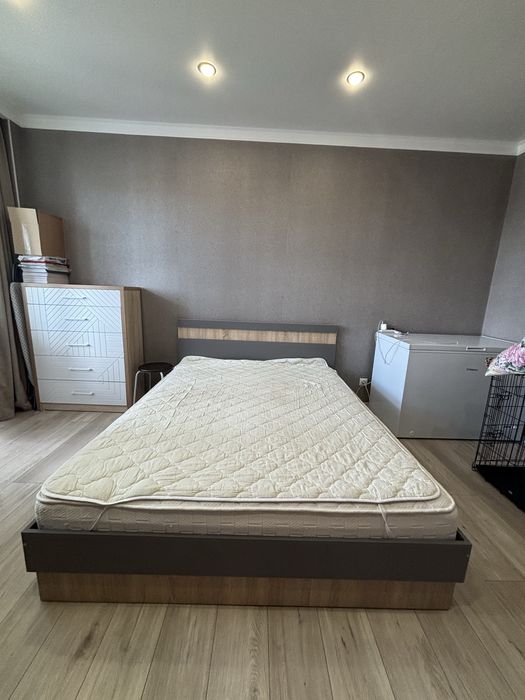 Кровать 160*200 продам