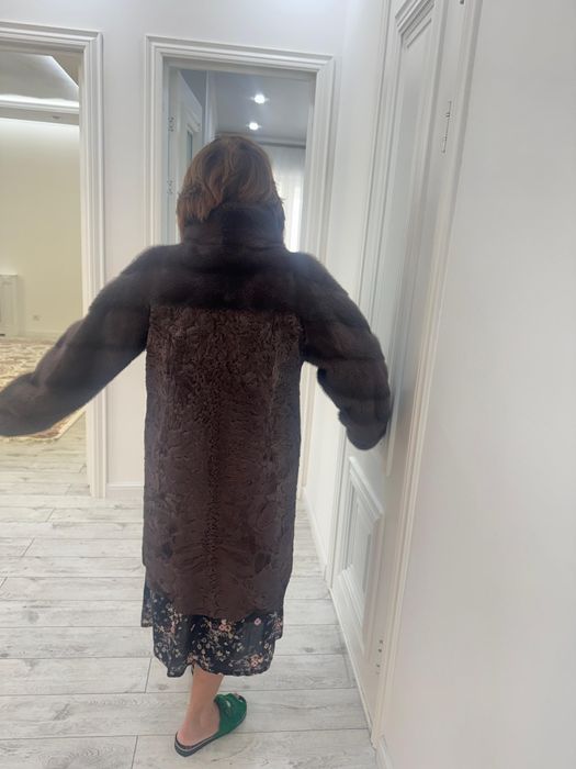 Продам шубу норка +каракуль