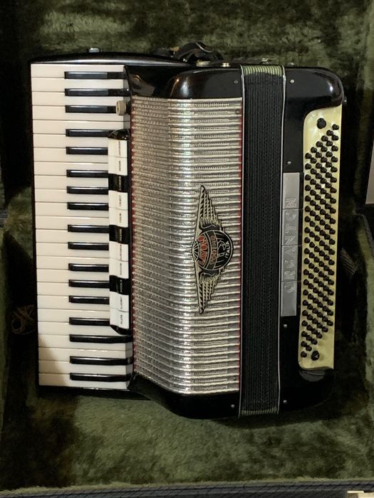 Acordeon Layolo cu cameră 3+1 Piccolo