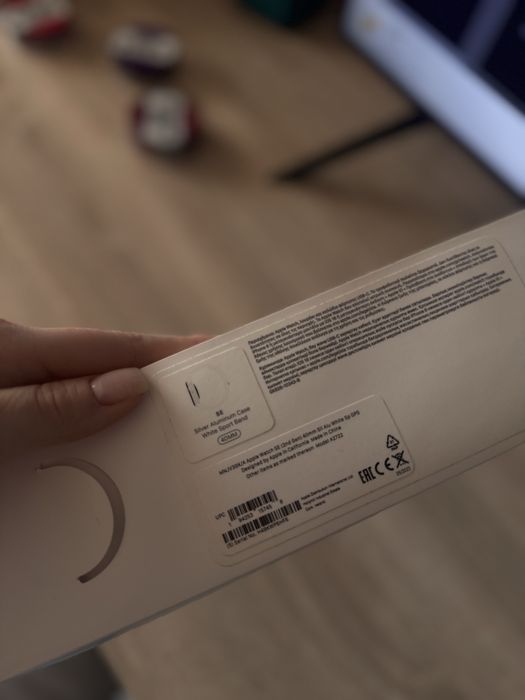 Срочно продам Apple Watch SE Gen 2