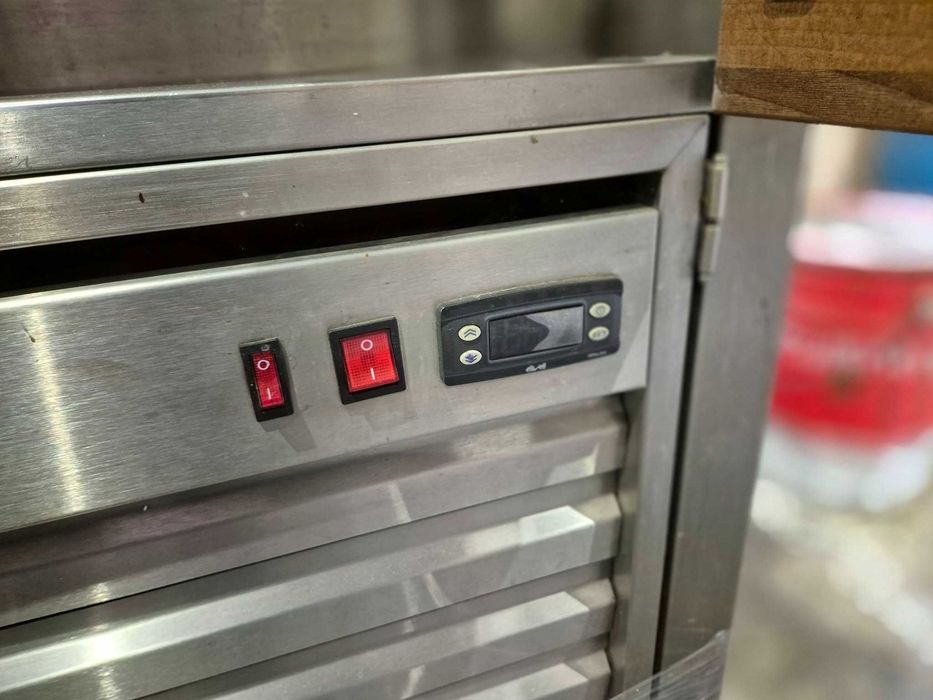 Botrugo Prima - хладилна витрина от неръждаема стомана