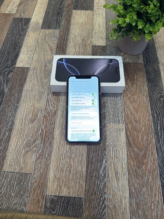 Продам iPhone XR 128GB