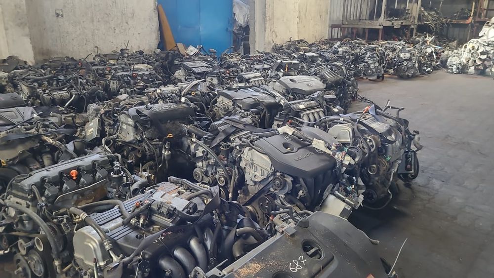 Двигатель мотор Тойота 2az