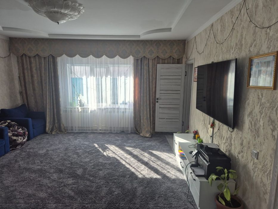 Продаеться дом.