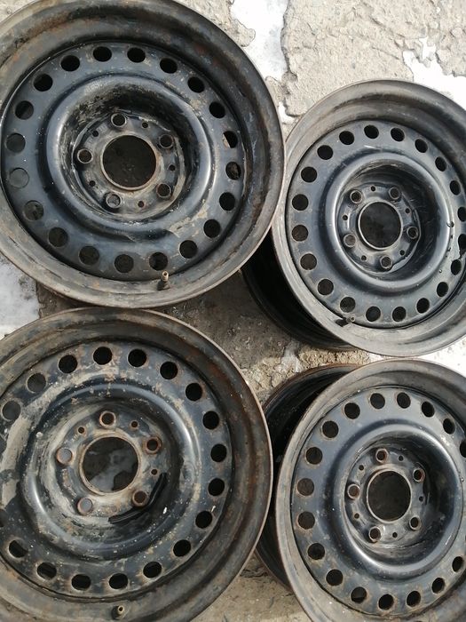 Продам диски на 15