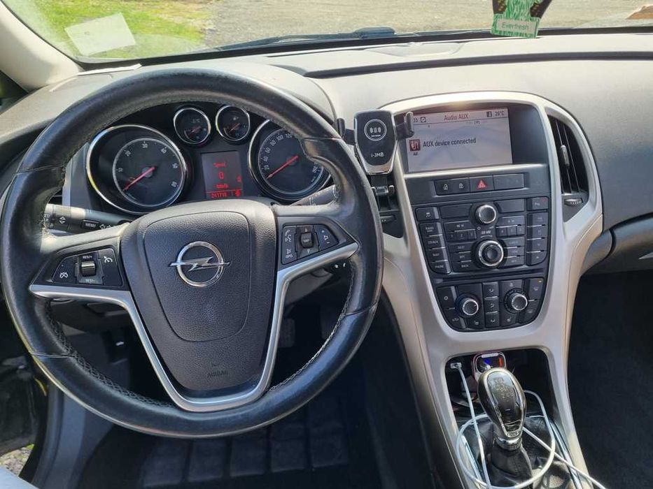OPEL Astra 2011 — imagine 5