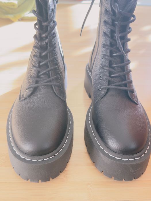 Продавам чисто нови боти Steve Madden