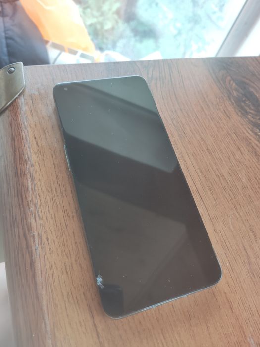 OnePlus 10 pro телефон