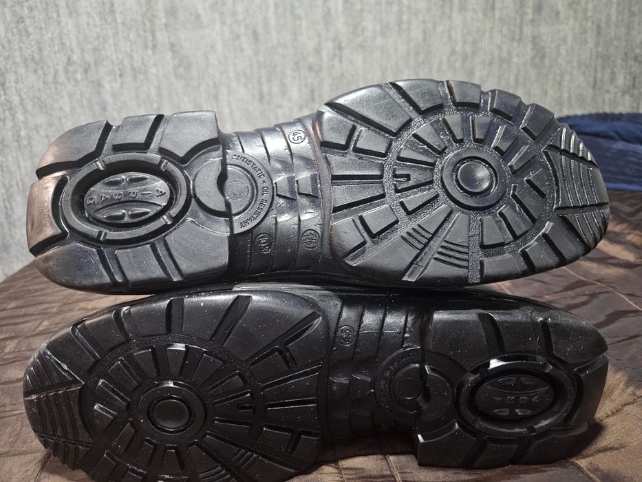 Работни обувки  нови