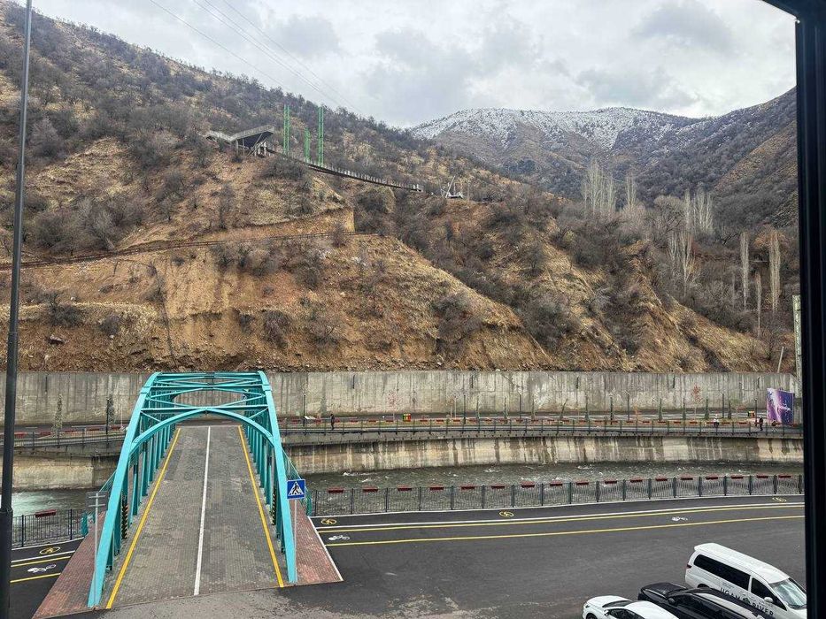 Срочно! Квартира с лучшим панорамным видом на реку UGAM и горы