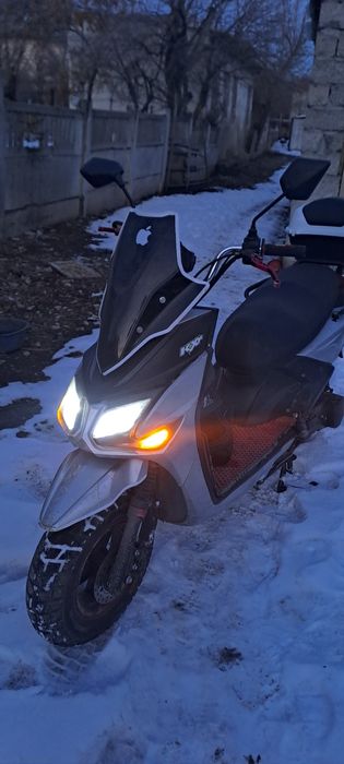 Продаетчя самурай в хорошем состаянии