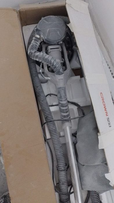 Безвоздушный краскопульт