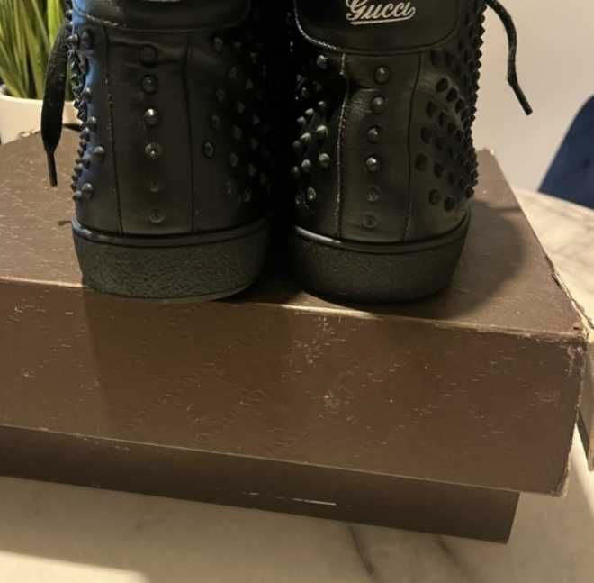 Распродажа кросовки кеды