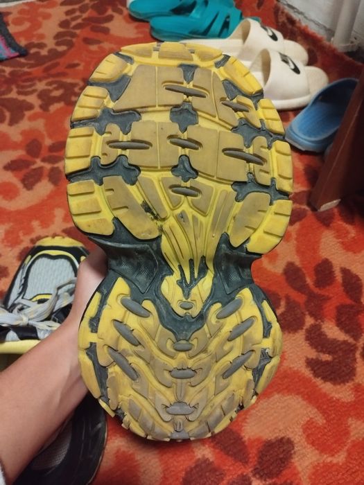 Balenciaga 10xl size 42