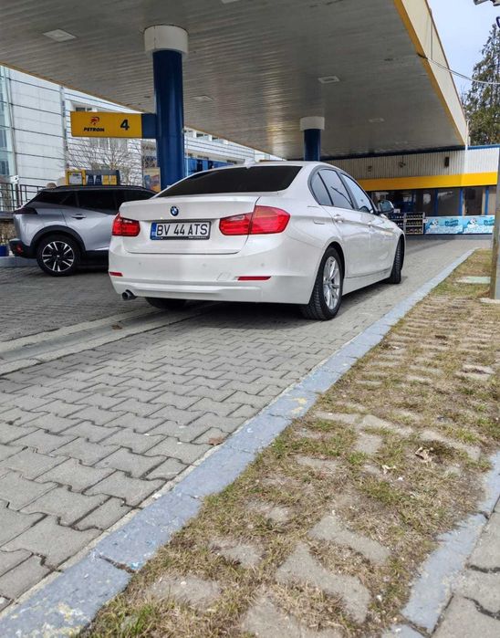 Vând BMW seria 3