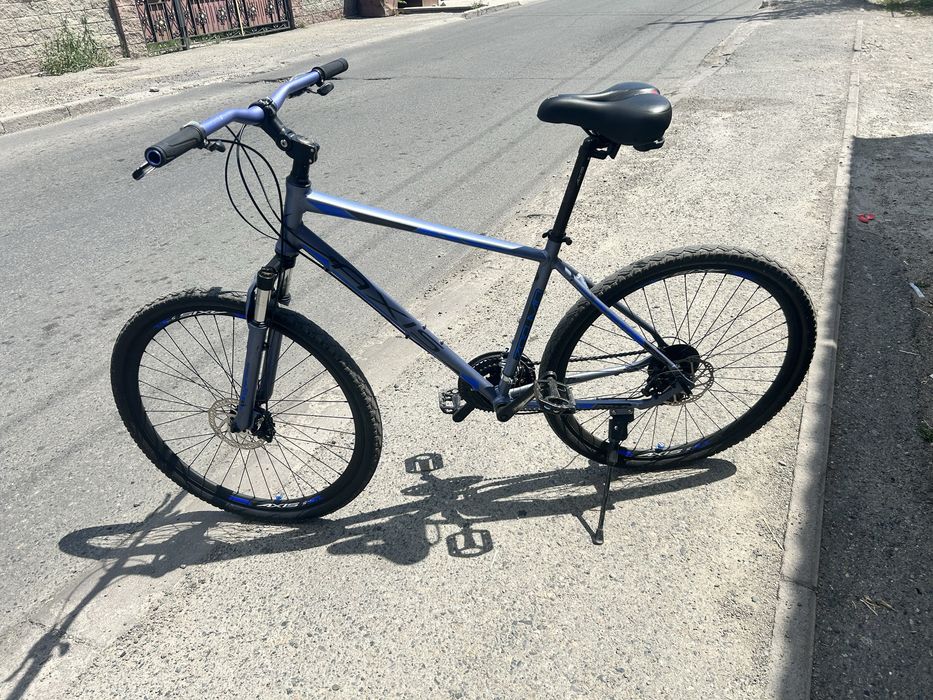 Велосипед AXIS 700 MD