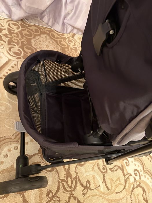 Продам коляску прогулочную