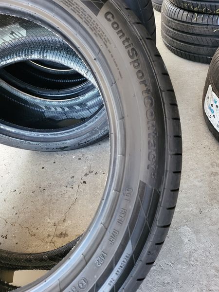 235/45/18 Continental 2бр