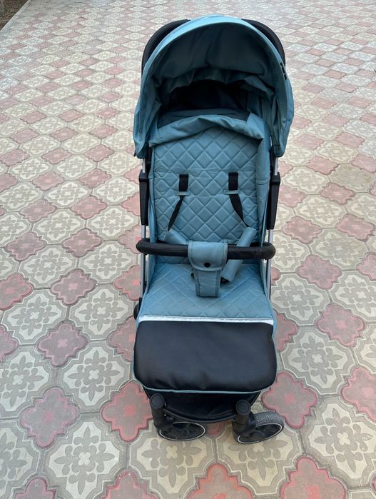 Детская коляска на тёплый сезон