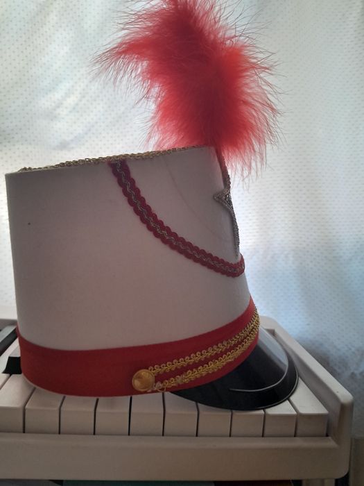 Офицер   шапка..