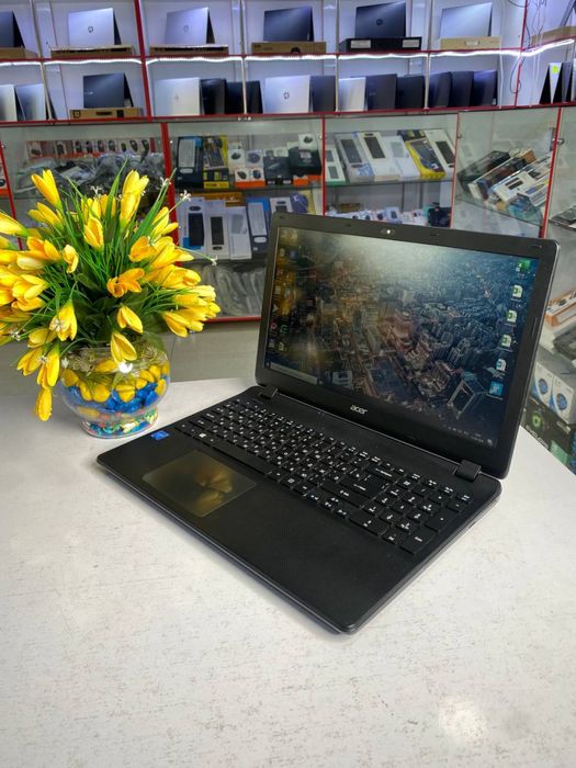Acer office noutbuk seleron N3060 ddr 8/256 ssd holati yaxshi