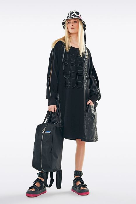 Платье фирмы VDR