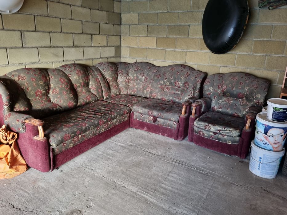 Продам диван в хорошем состоянии