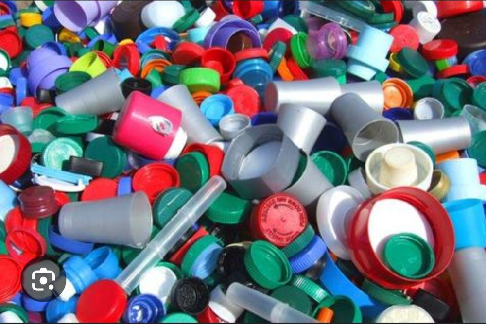 Макалатура .сарафан.пластмасса.темир