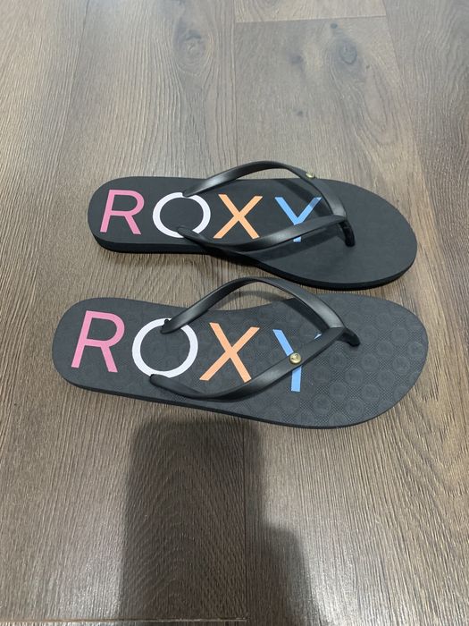 Slapi Roxi marimea 38 de dama