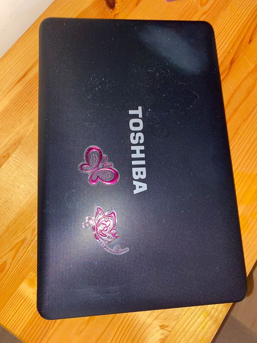 Лаптоп- Toshiba - работещ