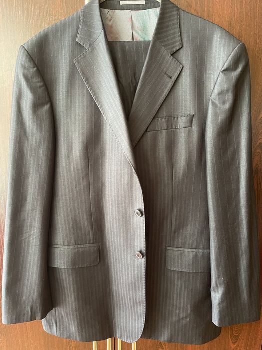 Мъжки костюми 52 номер