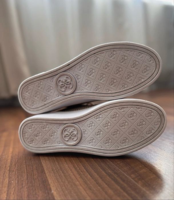 Sneakers Guess Dama  - Marime 36